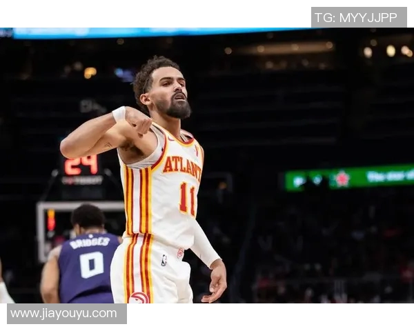 特雷杨带领亚特兰大老鹰队迎战新赛季挑战展现超凡球技与领袖魅力